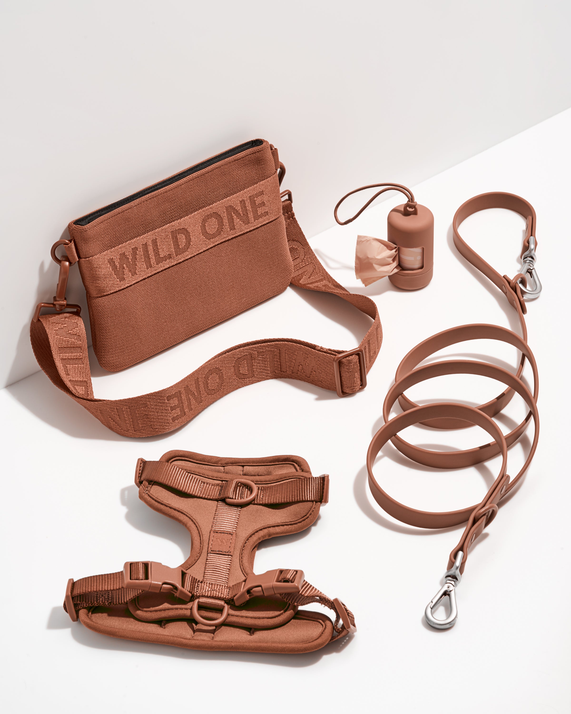 Kong harness with pouch clearance